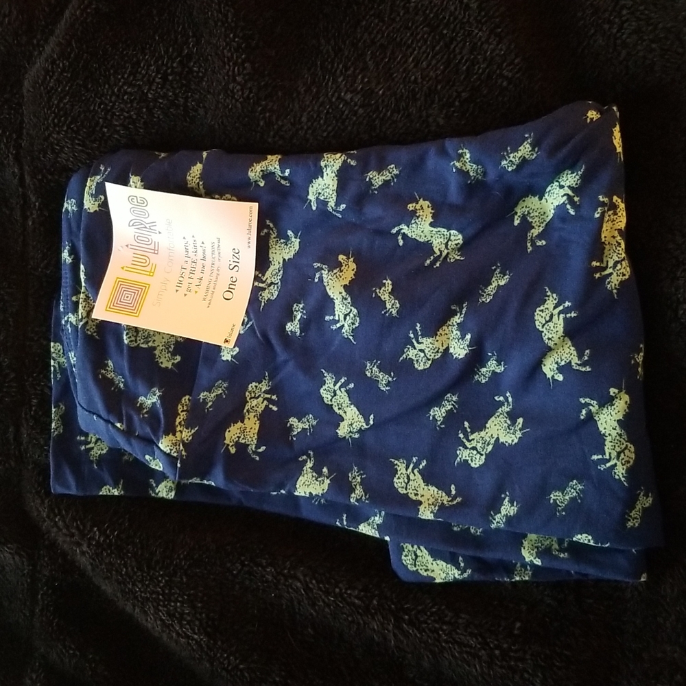NWT in original packaging Rare unicorn one size Lularoe legging.